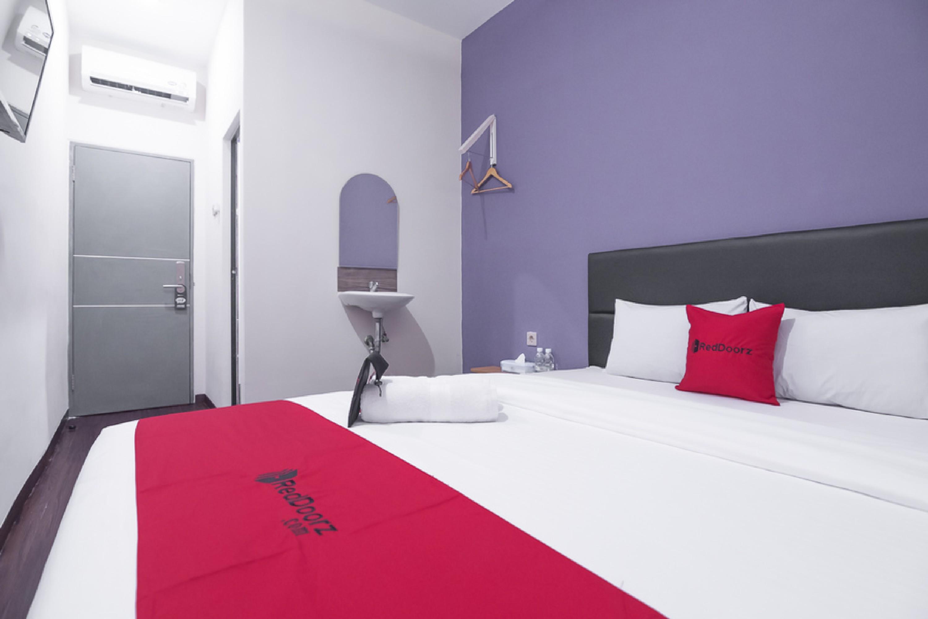 Reddoorz Near Itc Mangga Dua Hotel Джакарта Екстериор снимка